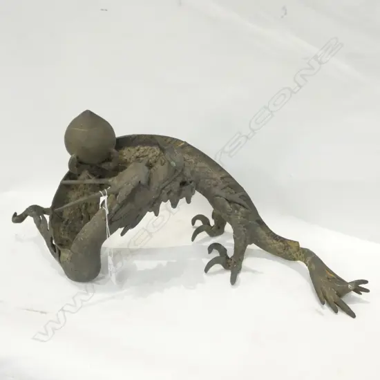 ORIENTAL BRONZE SINUOUS DRAGON W PEARL L.500 