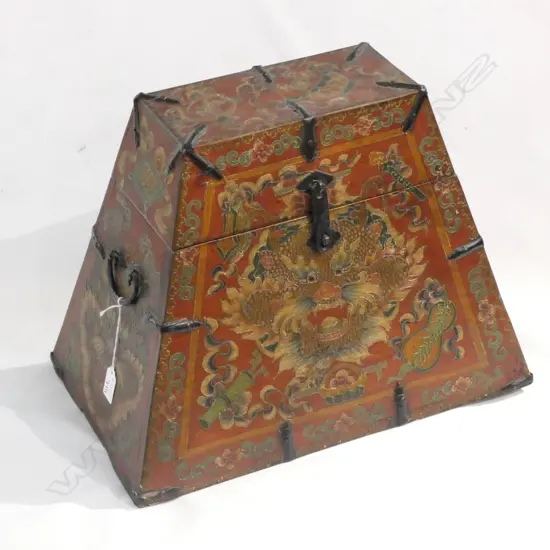 CHINESE LIDDED DRAGON BOX H 360 MM