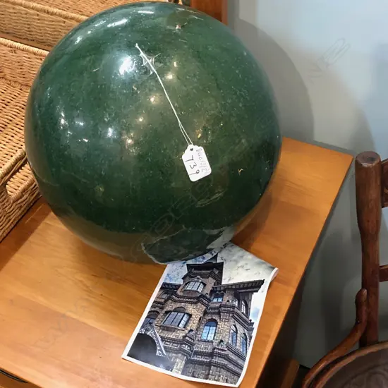 GREEN GLAZED ARCHITECTURAL SPHERE D 300 MM 