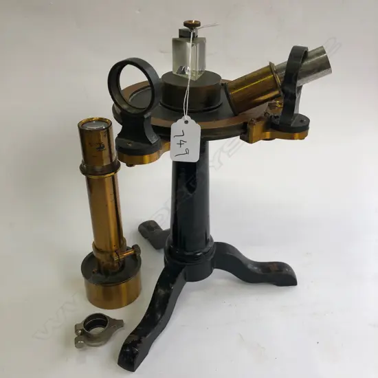 GRIFFIN LONDON TABLE TOP PRISM (CHIPPED) SPECTROSCOPE IN CASE H. 340MM + STERO 