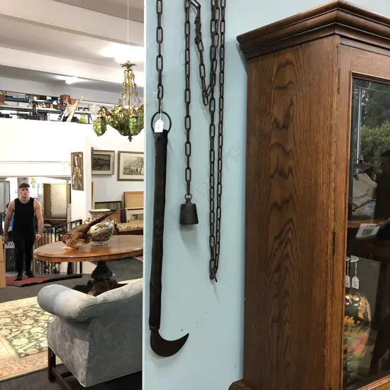 JAPANESE WEAPON. Kusarigama. WEIGHT + CHAIN + HOOKED BLADED STAFF