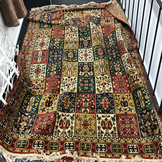 MACHINE WOVEN WOOL PILE GARDEN DESIGN RUG 1970 X 2850MM