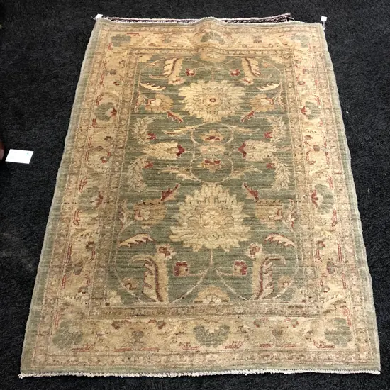 H/KNOTTED CHOBI RUG 1540 X 1050 MM