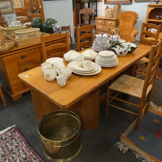 RIMU DINING TABLE L1800 MM