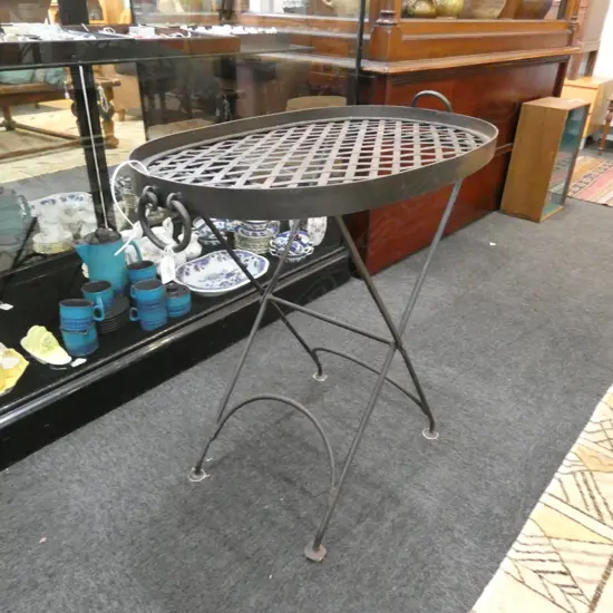 METAL LATTICE OVAL TRAY TABLE H. 725MM L. 790MM