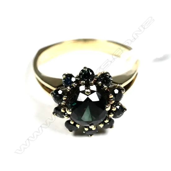 9CT Y/GOLD & TOURMALINE CLUSTER RING