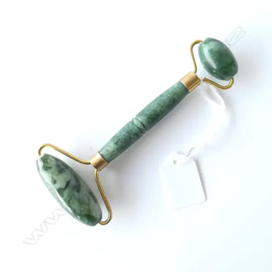 Jade Face Massager