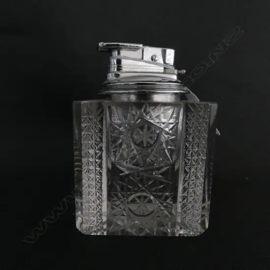 CUT GLASS TABLE LIGHTER, H. 90MM