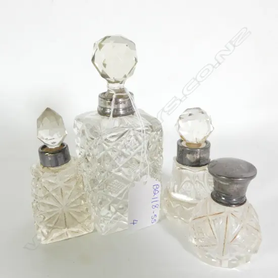 4 GLASS SCENT BOTTLES, STG COLLARS, H. 120MM