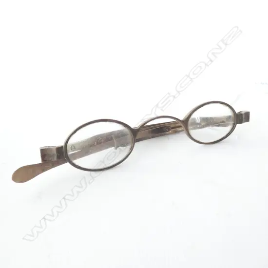 PR EARLY 19THC SILVER FRAMED SPECTACLES SHEFF.1811