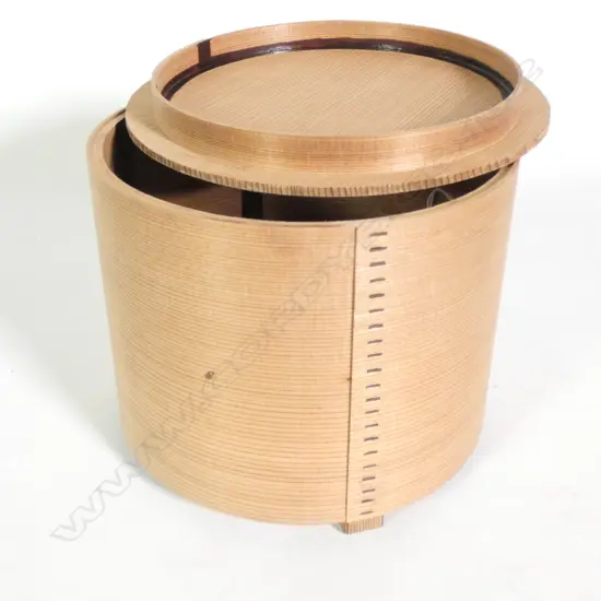 JAPANESE CYPRESS WOOD ROUND LIDDED BOX