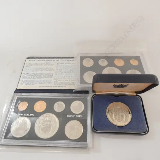 NZ TREASURY PROOF COIN SETS 1972,75, 1 UNC. COIN 