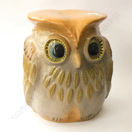 LARGE CERAMIC OWL OUTDOOR SEAT H. 360MM