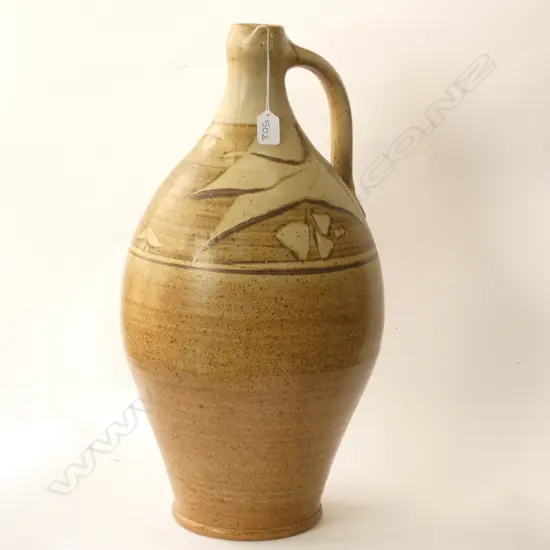 WAYNE PORTEOUS LARGE NZ POTTERY FLOOR POT