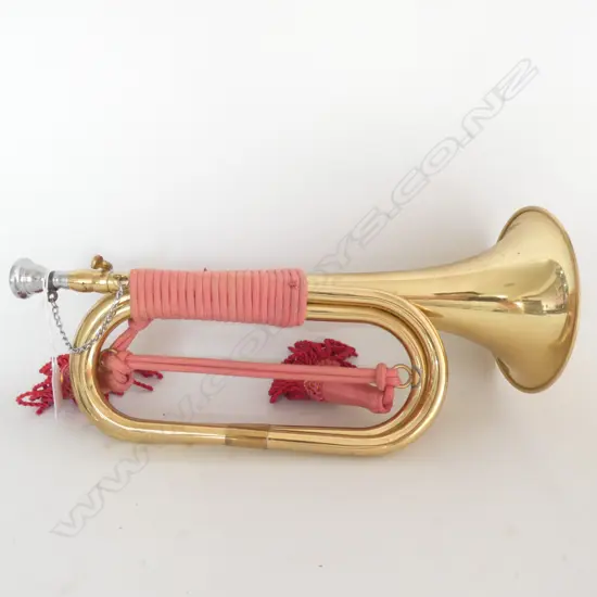 BRASS MILITARY STYLE BUGLE