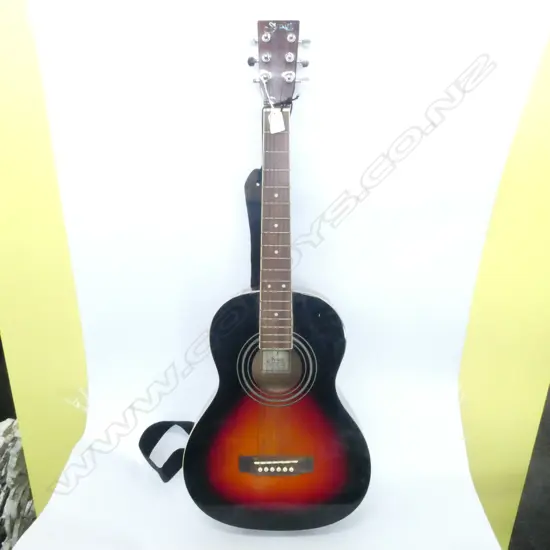 VINATGE ACOUSTIC GUITAR 'SYAIRY'