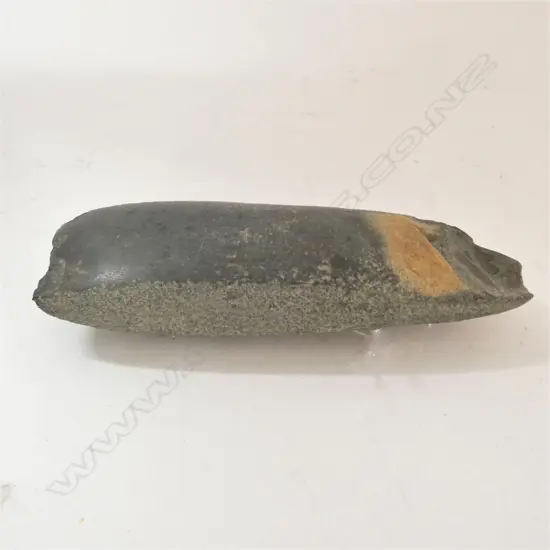 OLD STONE PACIFIC ADZE SOME FLAKE CHIPPING L.145mm