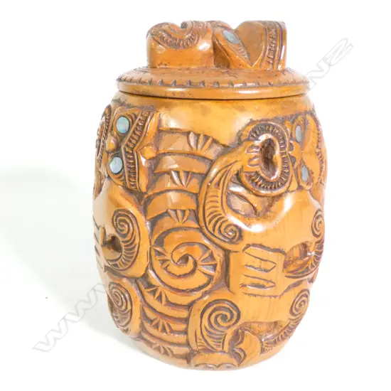 MAORI CARVED WOODEN BARREL H. 210MM
