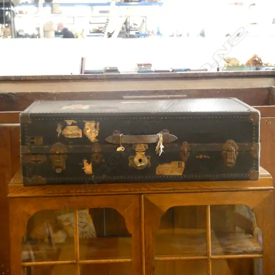 VINTAGE BRITISH FITTED TRAVEL TRUNK, W. 835 X X 510, 260 D