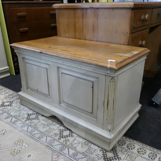 RUSTIC COUNTRY STYLE BLANKET BOX ENGLISH MADE H. 515MM