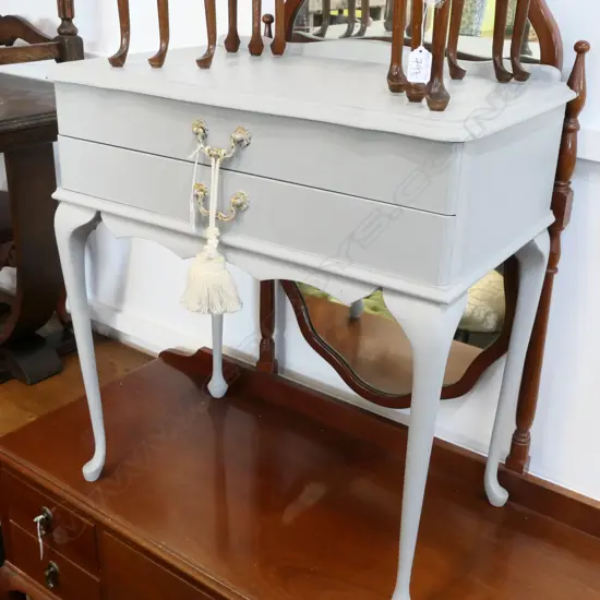 GREY PAINTED QUEEN ANNE STYLE TABLE WITH TASSEL H. 740MM