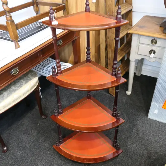 REPRODUCTION WHAT NOT H. 1030MM