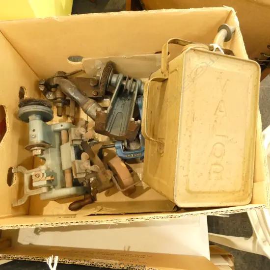 BOX LOT ASST. VINTAGE TOOLS & VALOR PETROL CAN