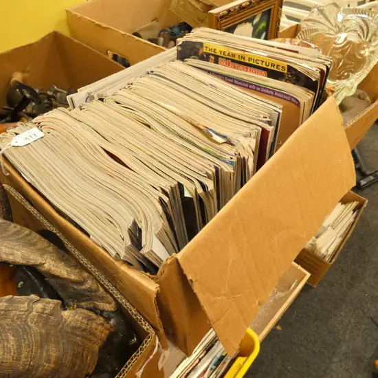 BOX LOT LIFE MAGAZINES