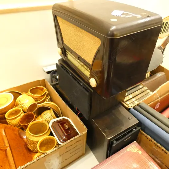 VINTAGE RADIO AND STEREO