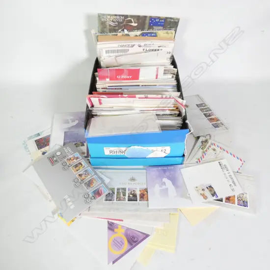 BOX LOT AUSTRALIAN STAMPS & FIRST DAY COVERS 