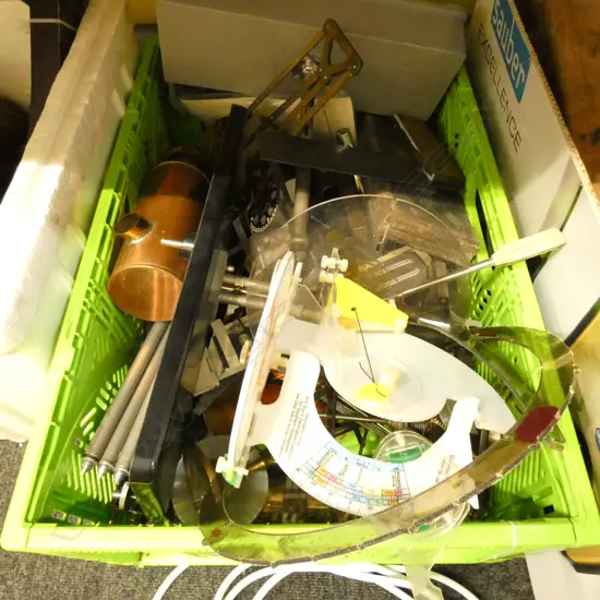 BOX ASST VINTAGE LAB EQUIP, ODDS, ETC