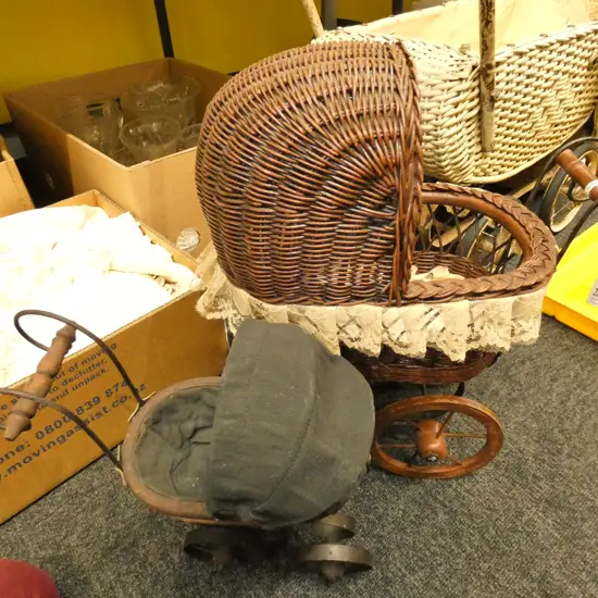 2 SMALL VICT STYLE PRAMS L 360 MM