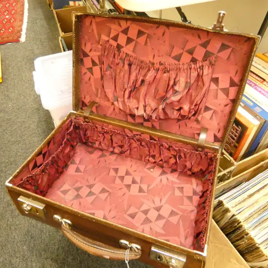 BRIEFCASE - BULLOCK HIDE  W. 440MM