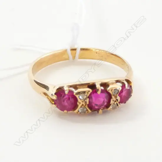 ESTATE 18CT FAUX RUBY & DIAMOND RING