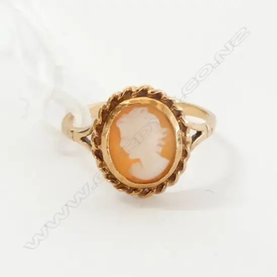 Cameo ring set in 9ct carat gold, made in Birmingham