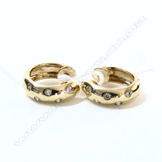 PR 9CT Y/GOLD 10 DIAMOND HOOP EARRINGS