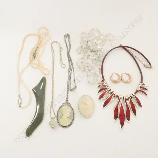 ASST. COSTUME JEWELLERY; 2 CAMEOS, GREENSTONE ETC
