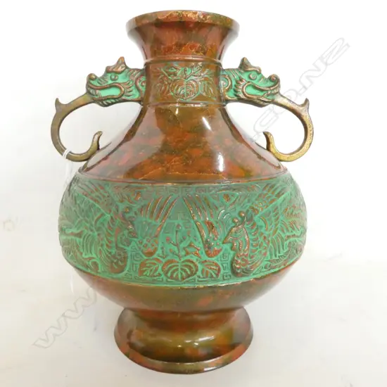 JAPANESE BRONZE-LOOK VASE H. 230MM