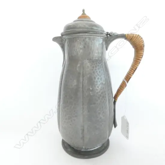 TUDRIC PEWTER JUG (dp)