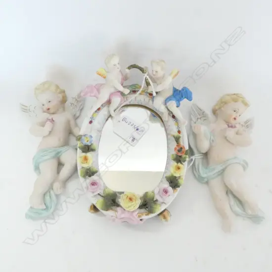 OVAL PORCELAIN FRAMED MIRROR (REPAIRS) WITH 2 ANGELS H 170 MM
