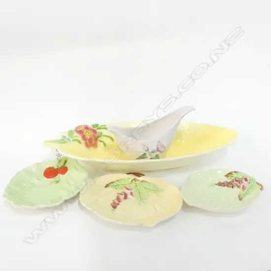 5 PCES ASST. CARLTON WARE 