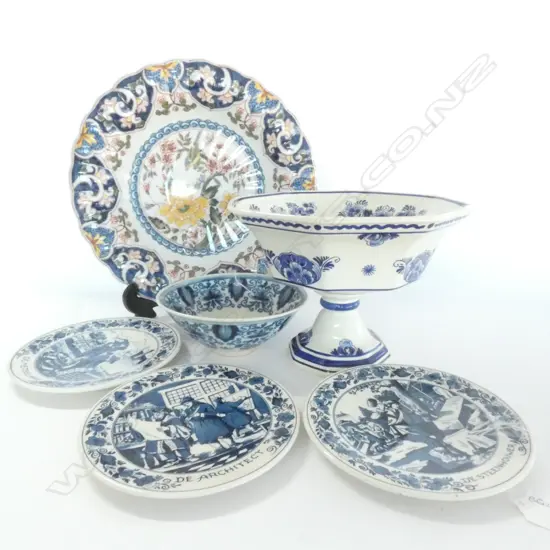 ASSORTED DELFT PIECES, LARGE PLATE, W. 290MM, COMPORT, 3 PLATES, DISH
