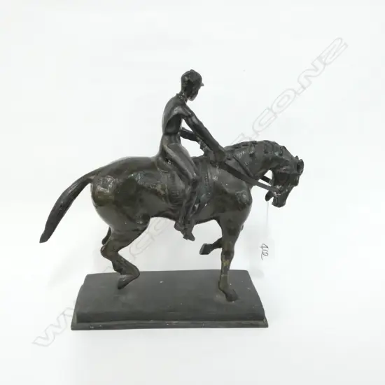 SPELTER RACING HORSE L. 310MM
