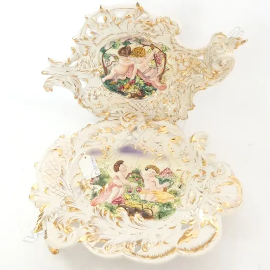 PAIR CAPODIMONTE CHERUB PLATES, L 270MM