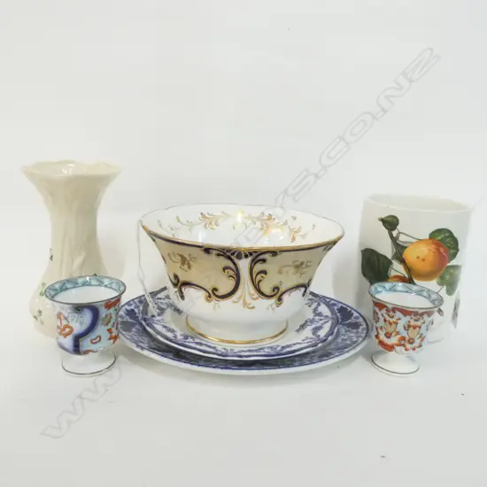 7 PCES ASST CHINA; BELLEEK, PORTMEIRION, ETC