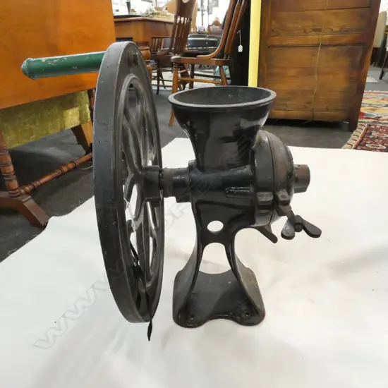 CAST IRON WHEEL MINCER H. 520MM