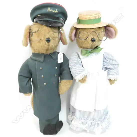 TWO HARRODS DOOR STOP DOLLS H 500 MM
