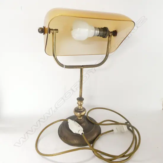 AMBER GLASS BANKERS LAMP, H. 400MM