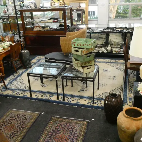 LARGE VINTAGE CHINESE B/W CARPET