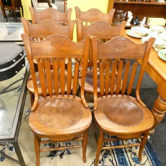 SET OF 6 SPOKE BACK COUNTRY CHAIRS, LEATHER SEAT 